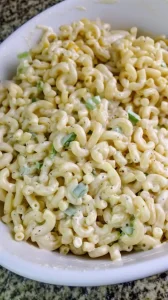 creamy macaroni salad